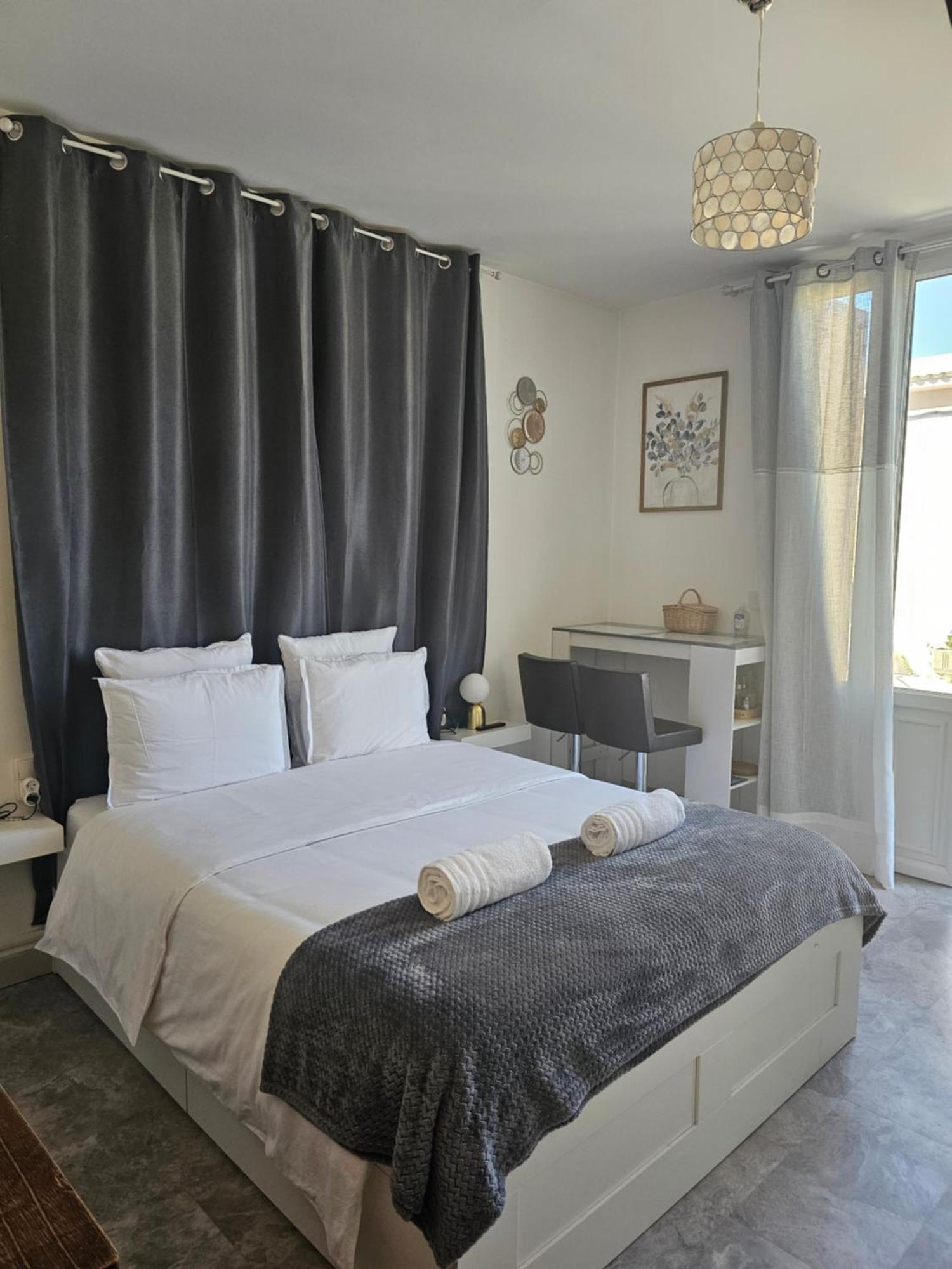 Studio 3 A La Trinite Proche De Nice 10 Mn, Monaco 15 Mn Et L'Italie 30 Mn Buitenkant foto
